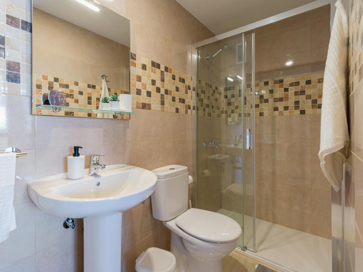 Bright Townhouse - Views - 5 Min Walk To The Beach Las Palmas de Gran Canaria Bagian luar foto