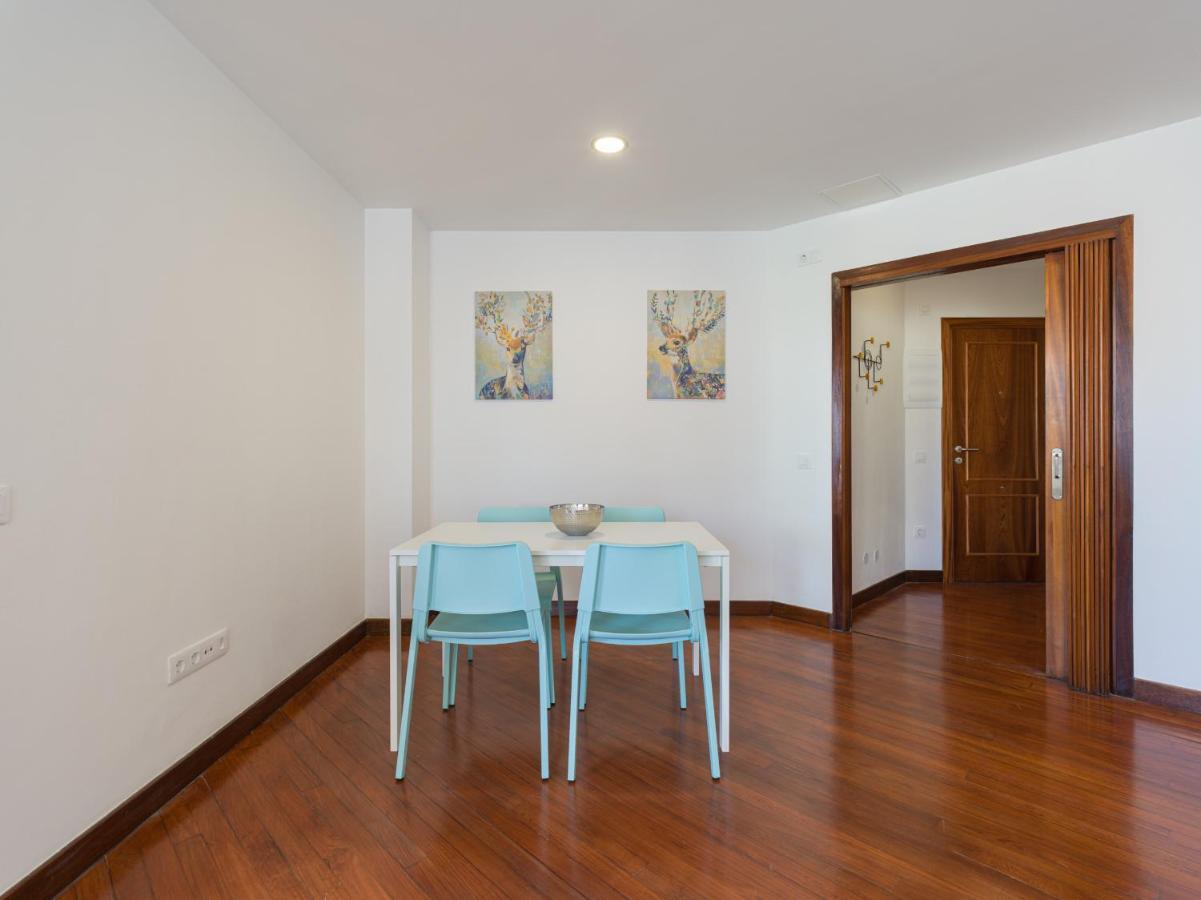 Bright Townhouse - Views - 5 Min Walk To The Beach Las Palmas de Gran Canaria Bagian luar foto
