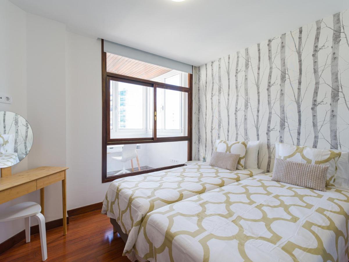 Bright Townhouse - Views - 5 Min Walk To The Beach Las Palmas de Gran Canaria Bagian luar foto