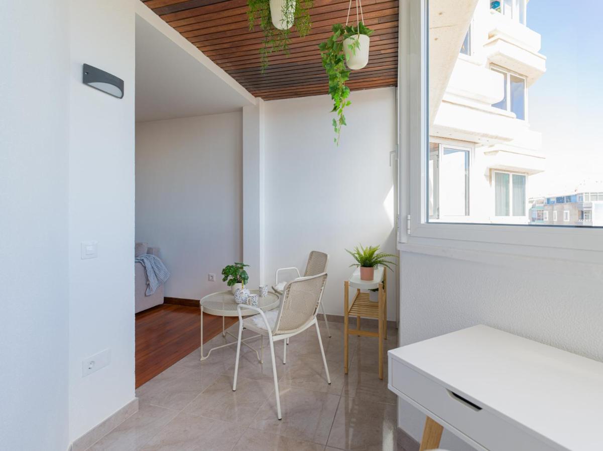 Bright Townhouse - Views - 5 Min Walk To The Beach Las Palmas de Gran Canaria Bagian luar foto