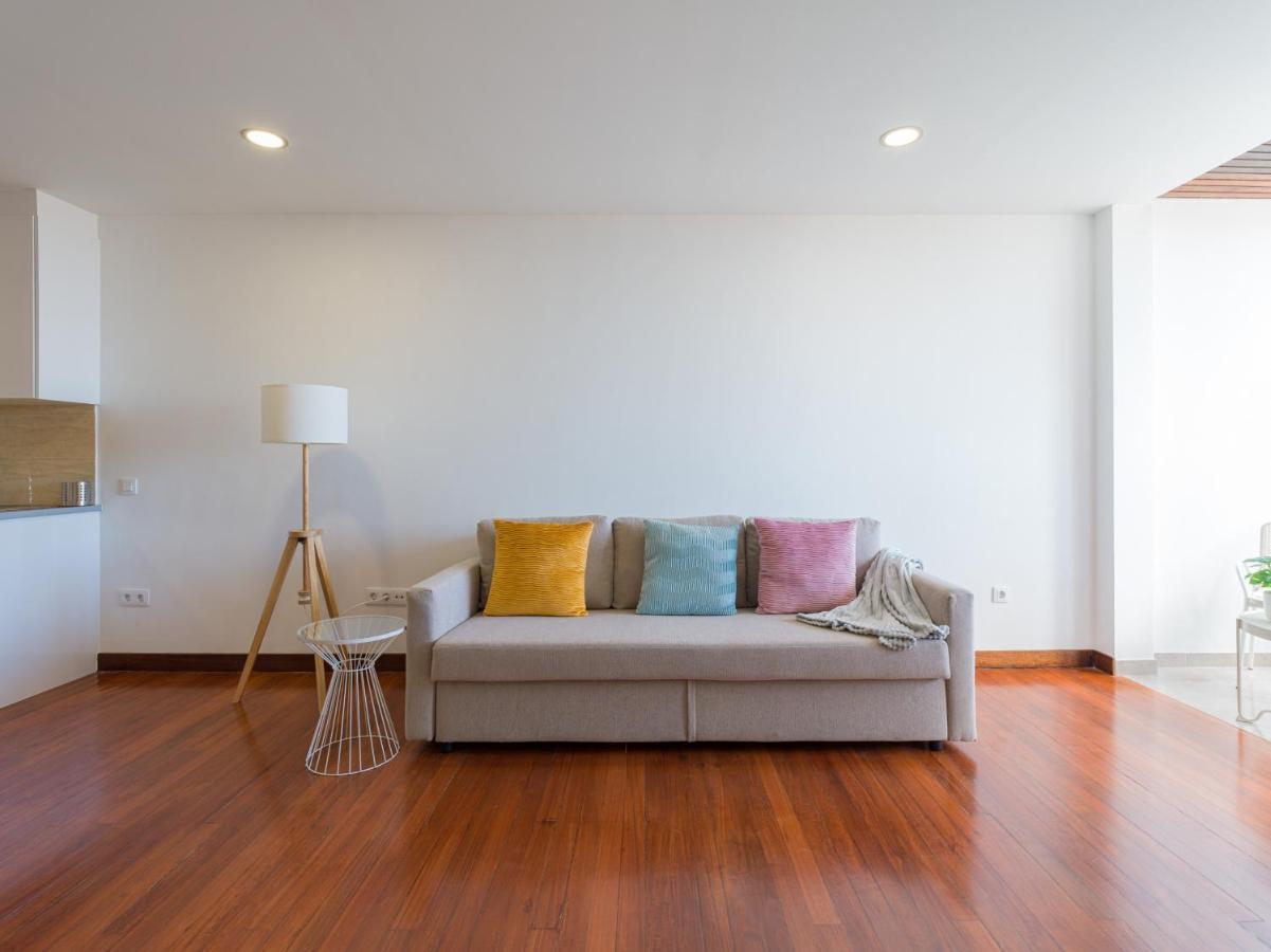 Bright Townhouse - Views - 5 Min Walk To The Beach Las Palmas de Gran Canaria Bagian luar foto