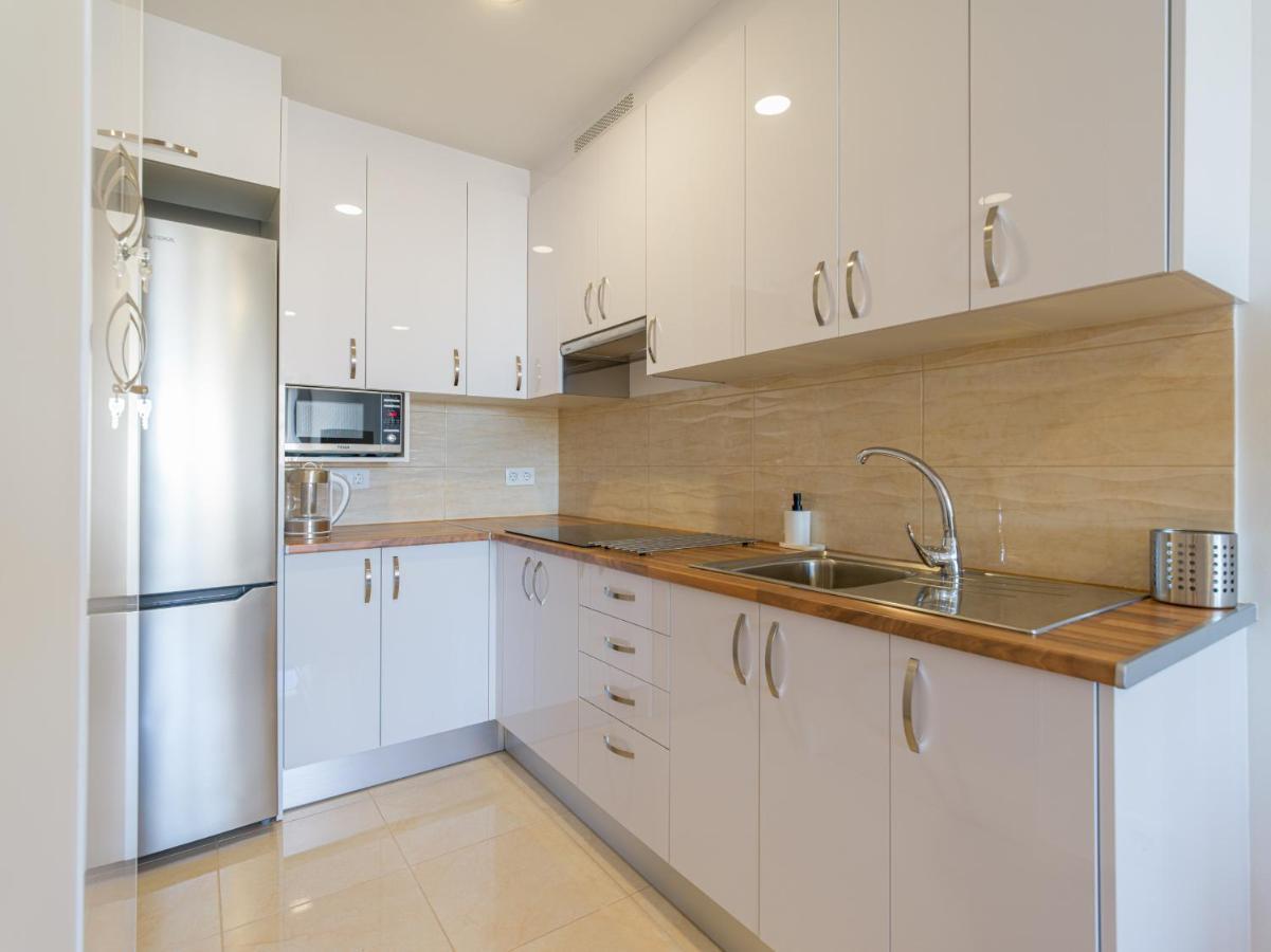 Bright Townhouse - Views - 5 Min Walk To The Beach Las Palmas de Gran Canaria Bagian luar foto