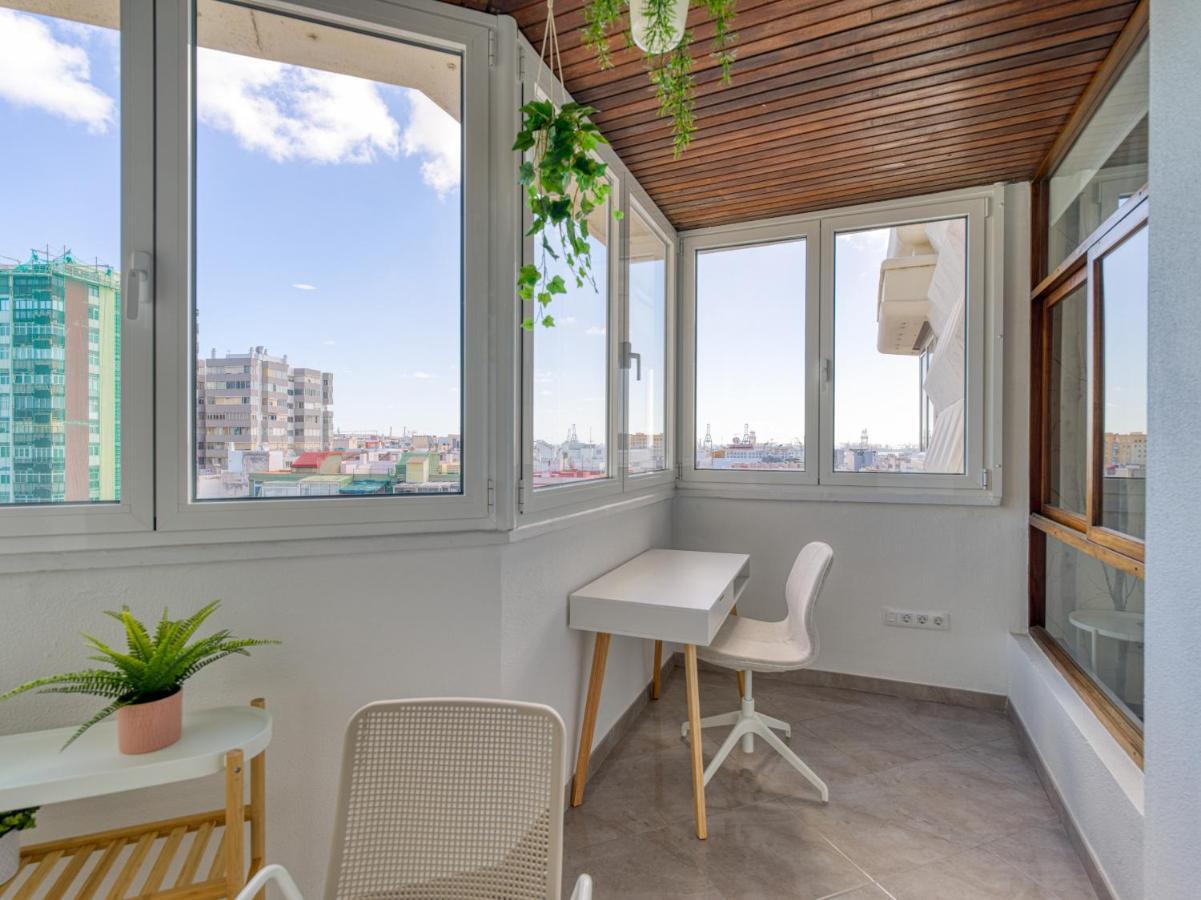 Bright Townhouse - Views - 5 Min Walk To The Beach Las Palmas de Gran Canaria Bagian luar foto