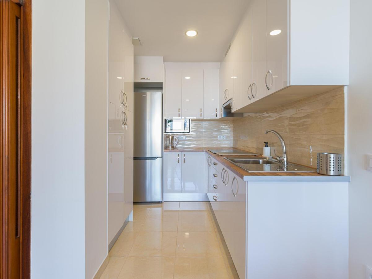 Bright Townhouse - Views - 5 Min Walk To The Beach Las Palmas de Gran Canaria Bagian luar foto